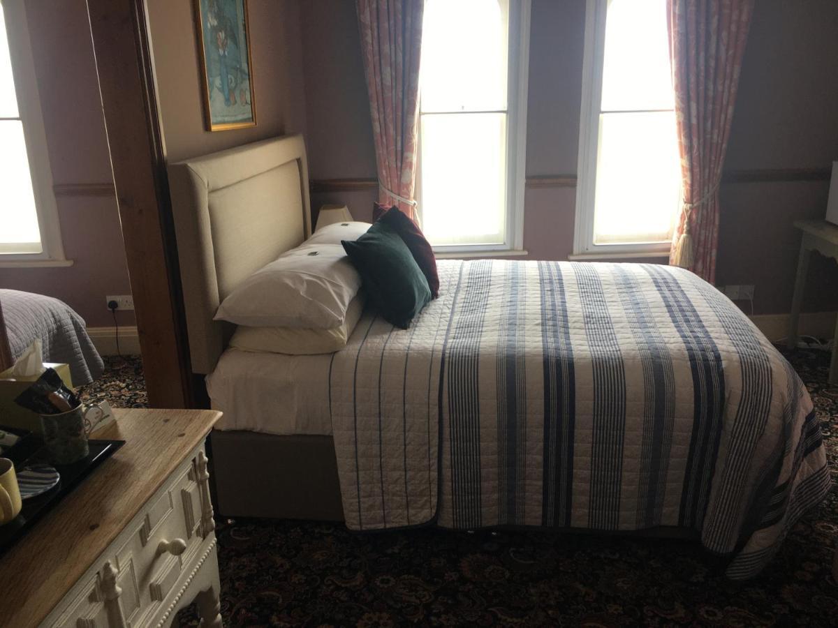 Regency House Bed & Breakfast Walton-on-the-Naze Eksteriør bilde