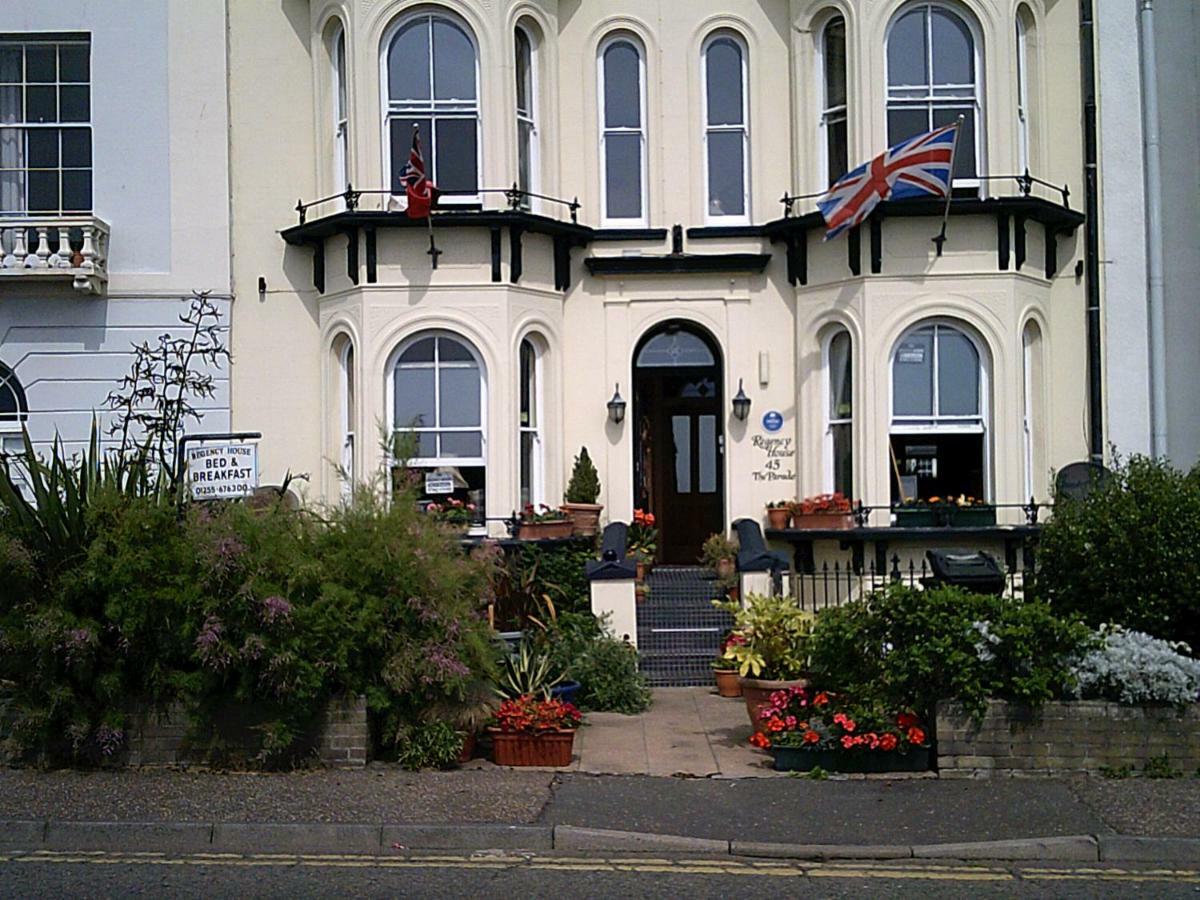 Regency House Bed & Breakfast Walton-on-the-Naze Eksteriør bilde